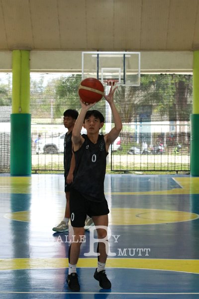 20251118-basketball-PM-H101.JPG