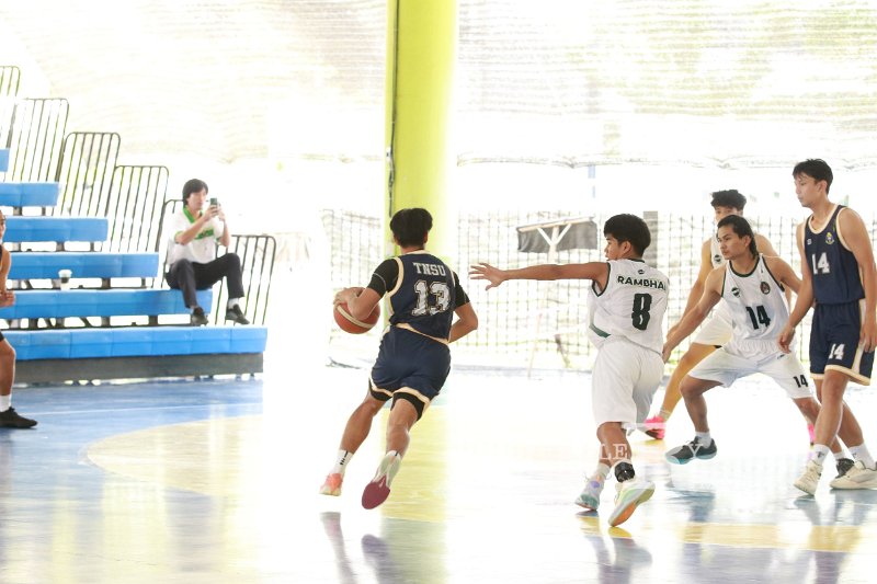 20251118-basketball-AM-N107.JPG