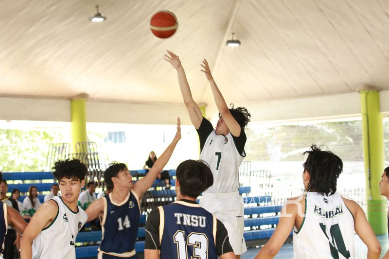 20251118-basketball-AM-N119.JPG