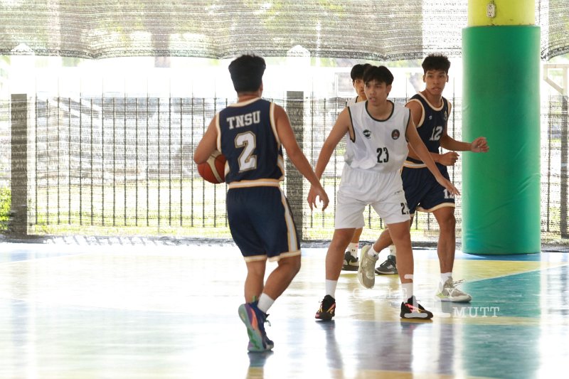 20251118-basketball-AM-N142.JPG