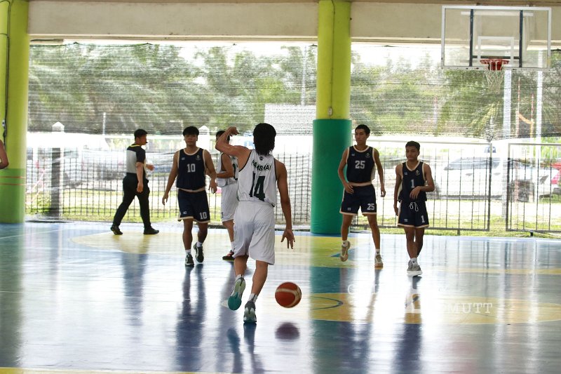 20251118-basketball-AM-N156.JPG