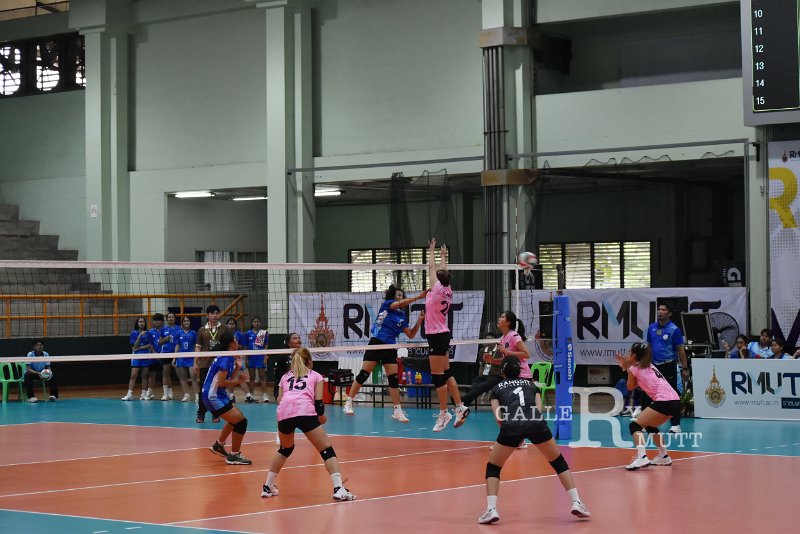 20251118-volleyballl-PM-124.jpeg