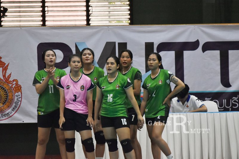 20251118-volleyballl-PM-130.jpeg