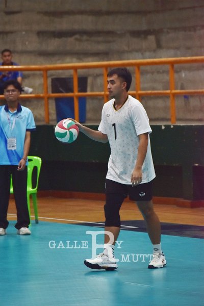 20251118-volleyballl-PM-T104.jpeg