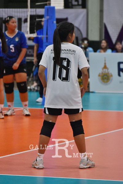20251118-volleyballl-PM-T136.jpeg