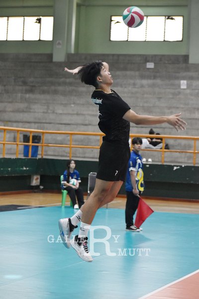 20251119-volleyball-PM-108.jpeg