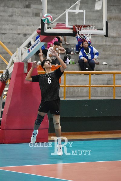 20251119-volleyball-PM-122.jpeg