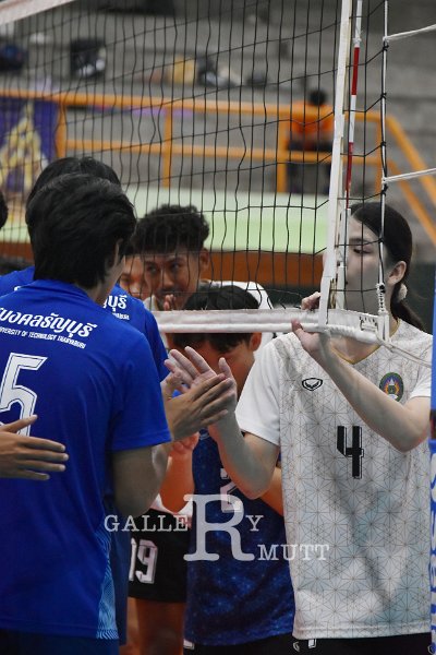 20251119-volleyballl-AM-139.jpeg