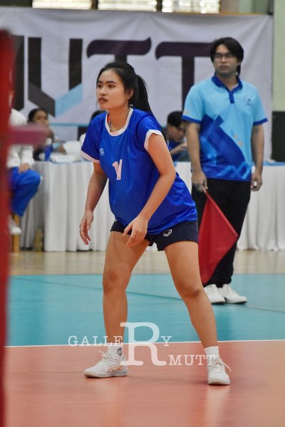 20251120-volleyballl-PM-124.jpeg