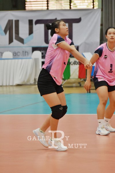 20251120-volleyballl-PM-134.jpeg