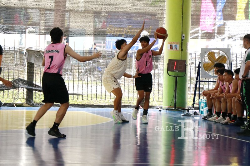 20251120-basketball-am-11.JPG