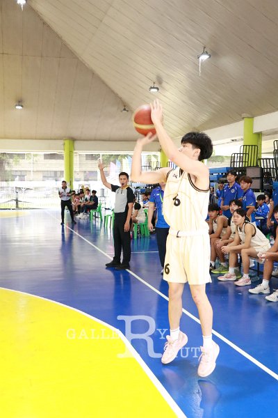 20251120-basketball-am-H09.JPG