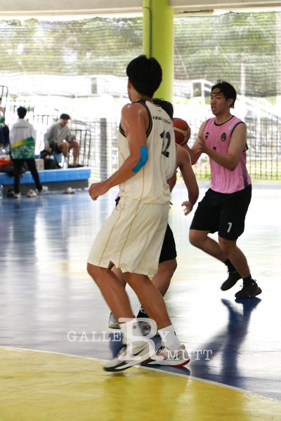 20251120-basketball-am-H18.JPG