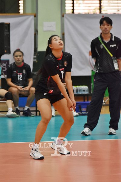20251120-volleyballl-AM-T-129.jpg