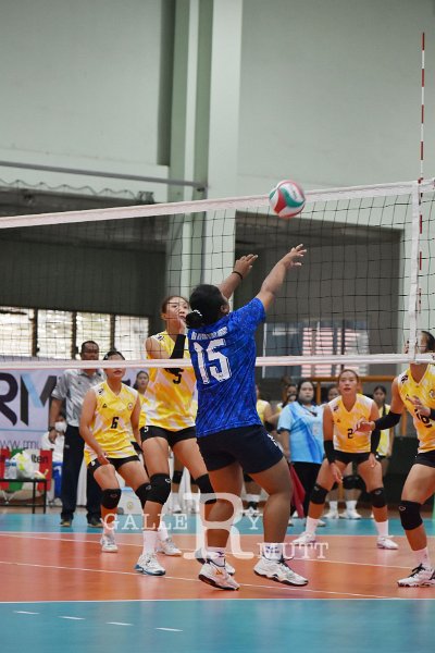 20251120-volleyballl-AM-T-154.jpg
