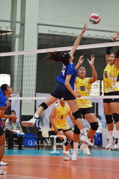 20251120-volleyballl-AM-T-156.jpg