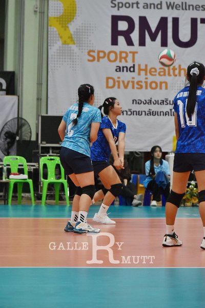 20251120-volleyballl-AM-T-160.jpg