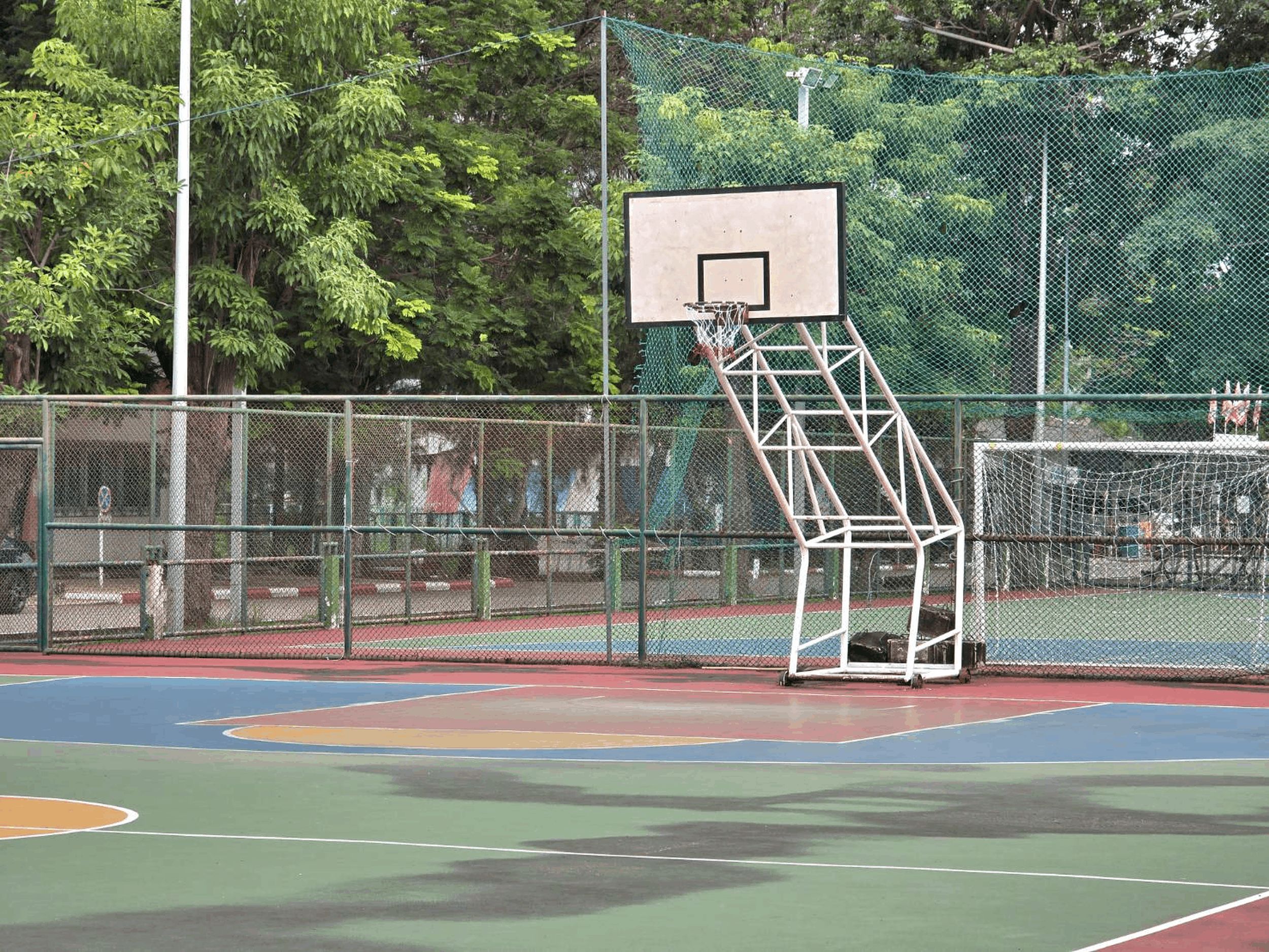 สนามบาสเกตบอล Basketball Court