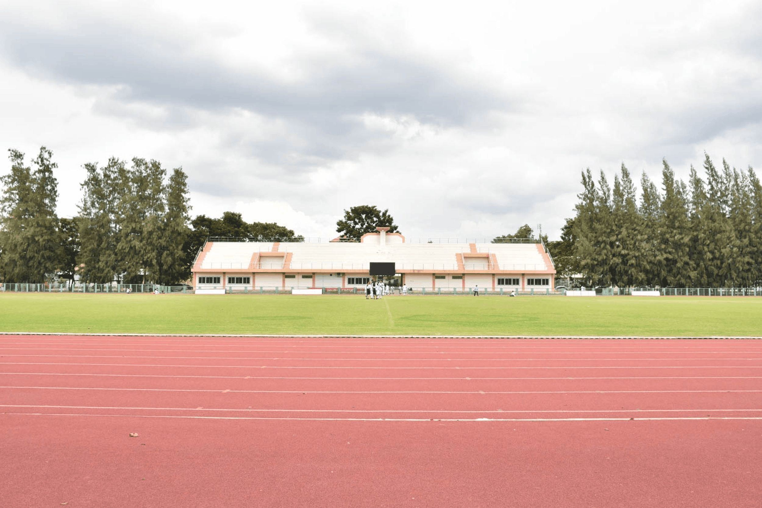 สนามกีฬากลาง Main Stadium