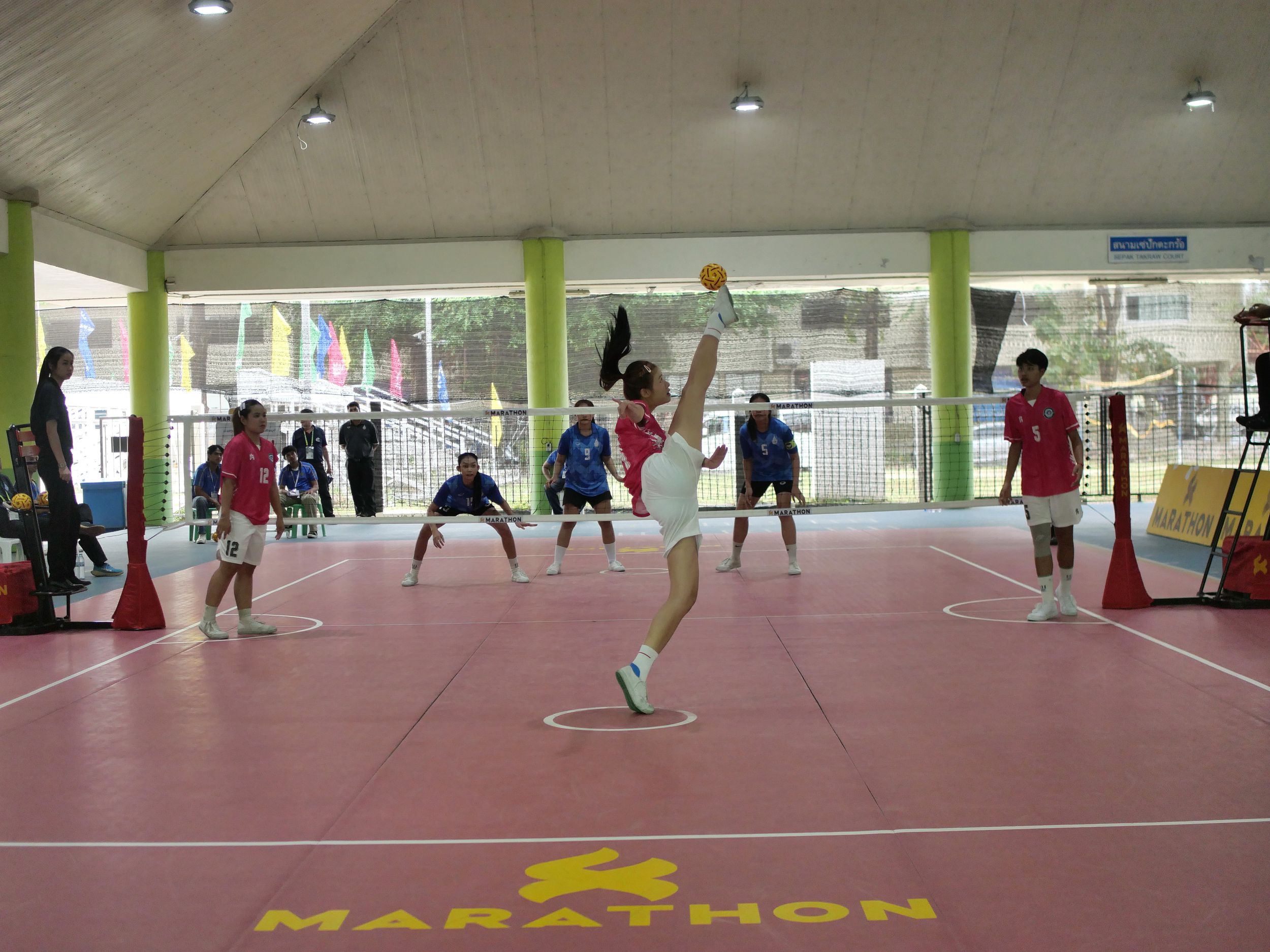 ภาพบรรยากาศการแข่งขันเซปักตะกร้อ “ธัญบุรีเกมส์” วันที่ 18 พฤศจิกายน 2568 รอบบ่าย