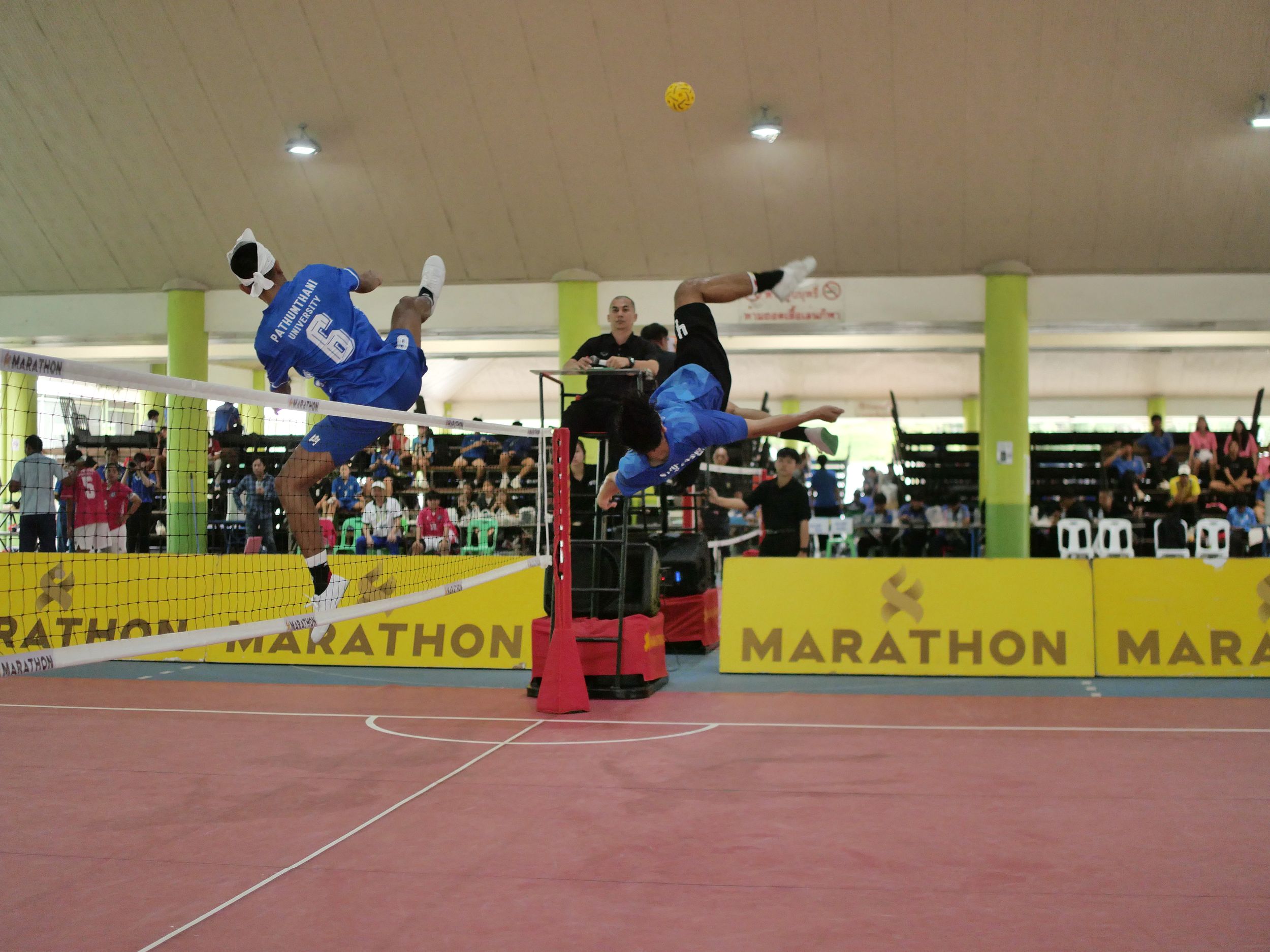 ภาพบรรยากาศการแข่งขันเซปักตะกร้อ “ธัญบุรีเกมส์” วันที่ 18 พฤศจิกายน 2568 รอบบ่าย