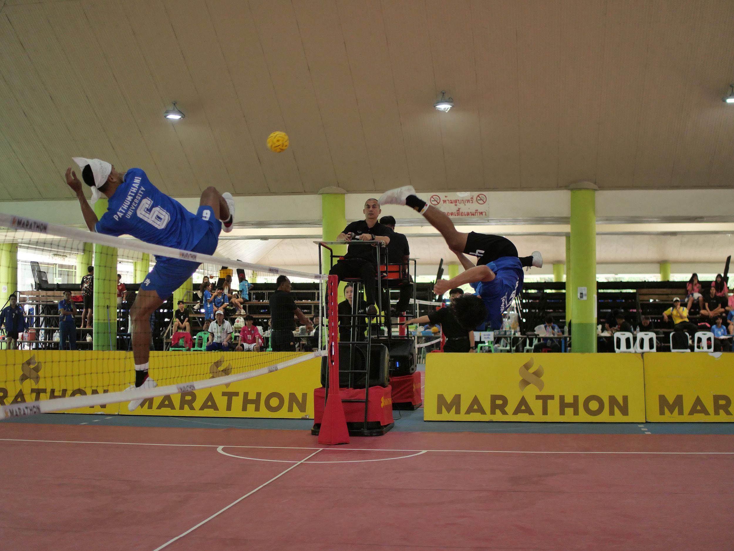 ภาพบรรยากาศการแข่งขันเซปักตะกร้อ “ธัญบุรีเกมส์” วันที่ 18 พฤศจิกายน 2568 รอบบ่าย