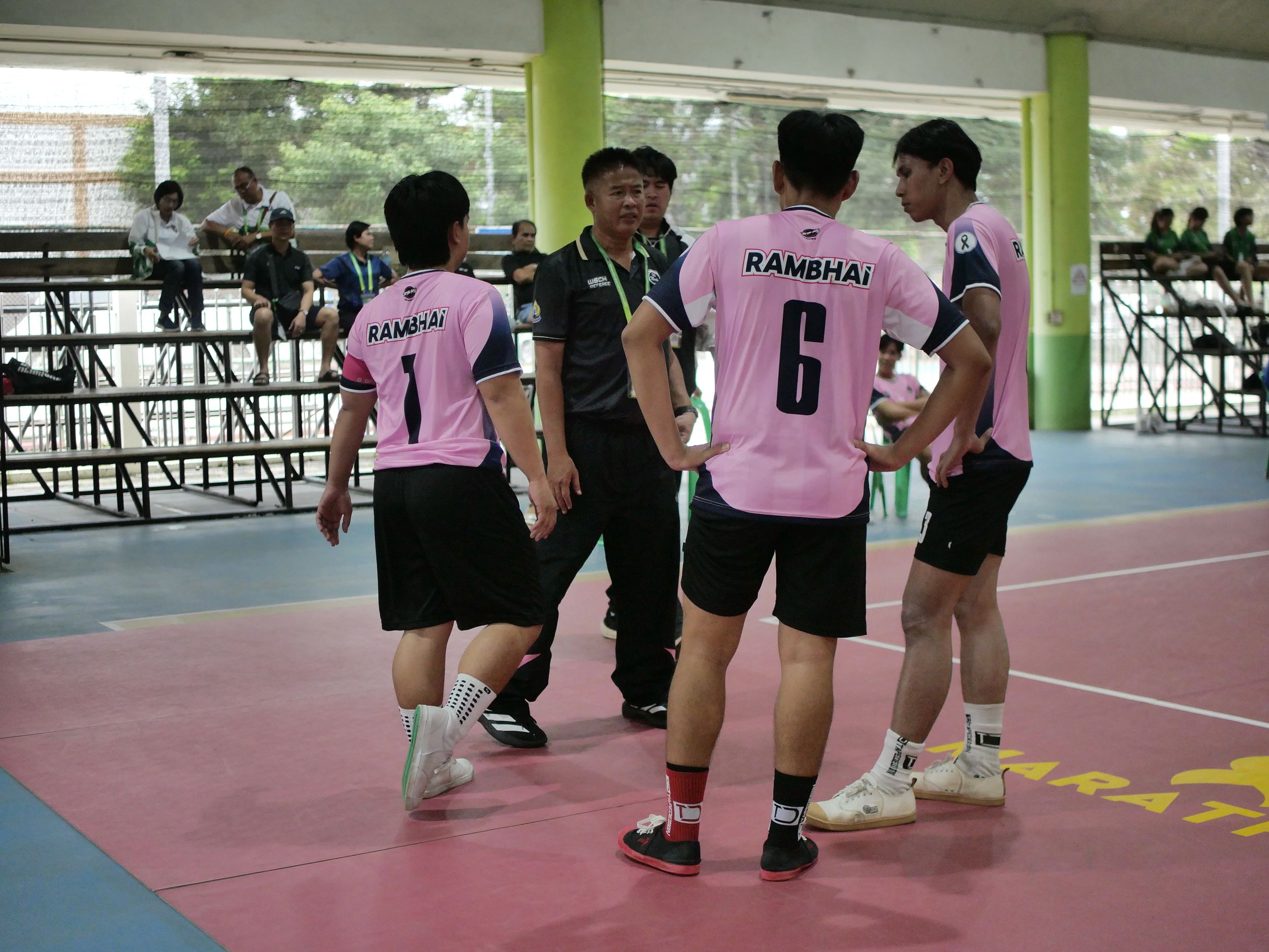 ภาพบรรยากาศการแข่งขันเซปักตะกร้อ “ธัญบุรีเกมส์” วันที่ 18 พฤศจิกายน 2568 รอบบ่าย