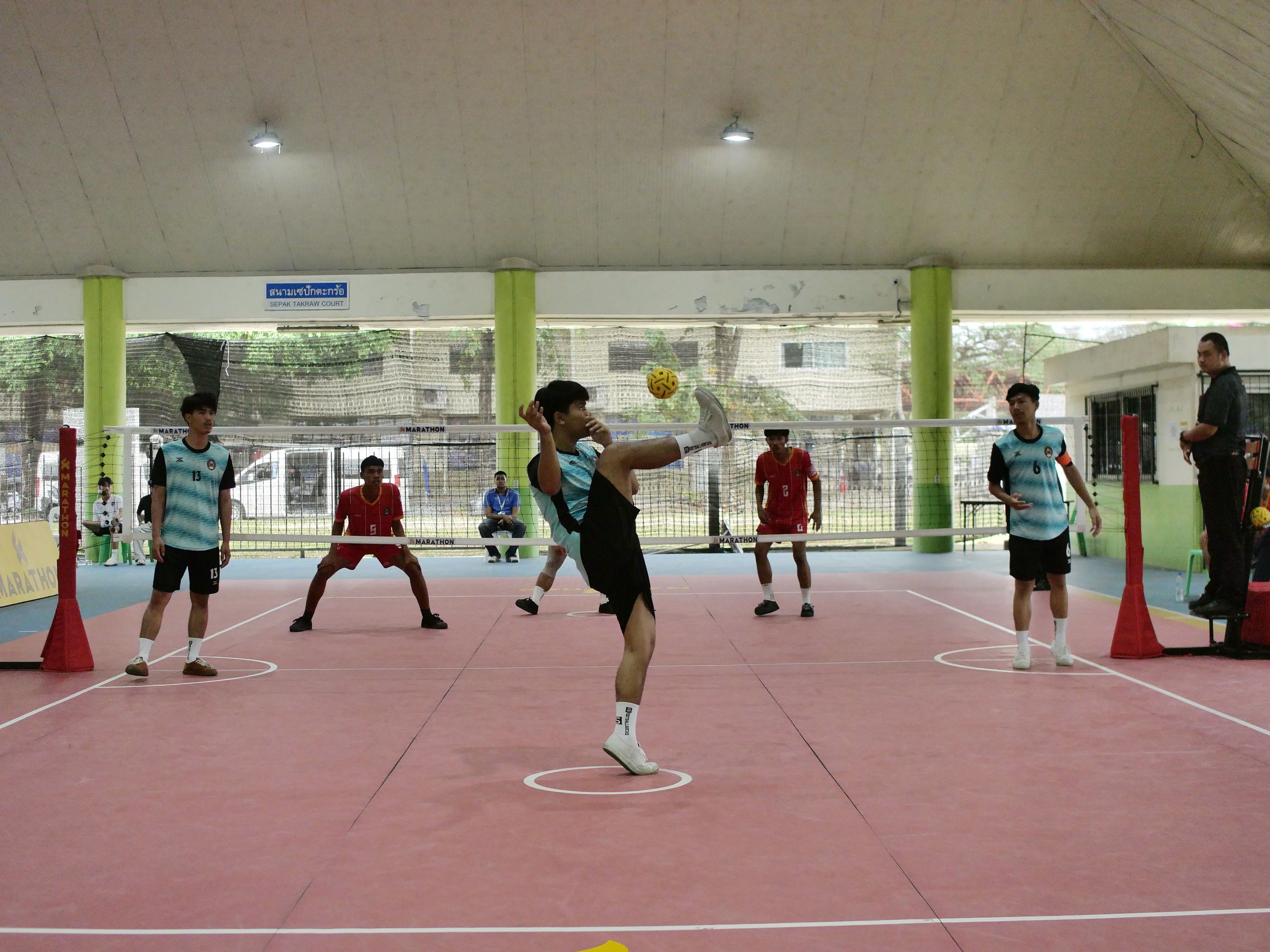 ภาพบรรยากาศการแข่งขันเซปักตะกร้อ “ธัญบุรีเกมส์” วันที่ 18 พฤศจิกายน 2568 รอบบ่าย