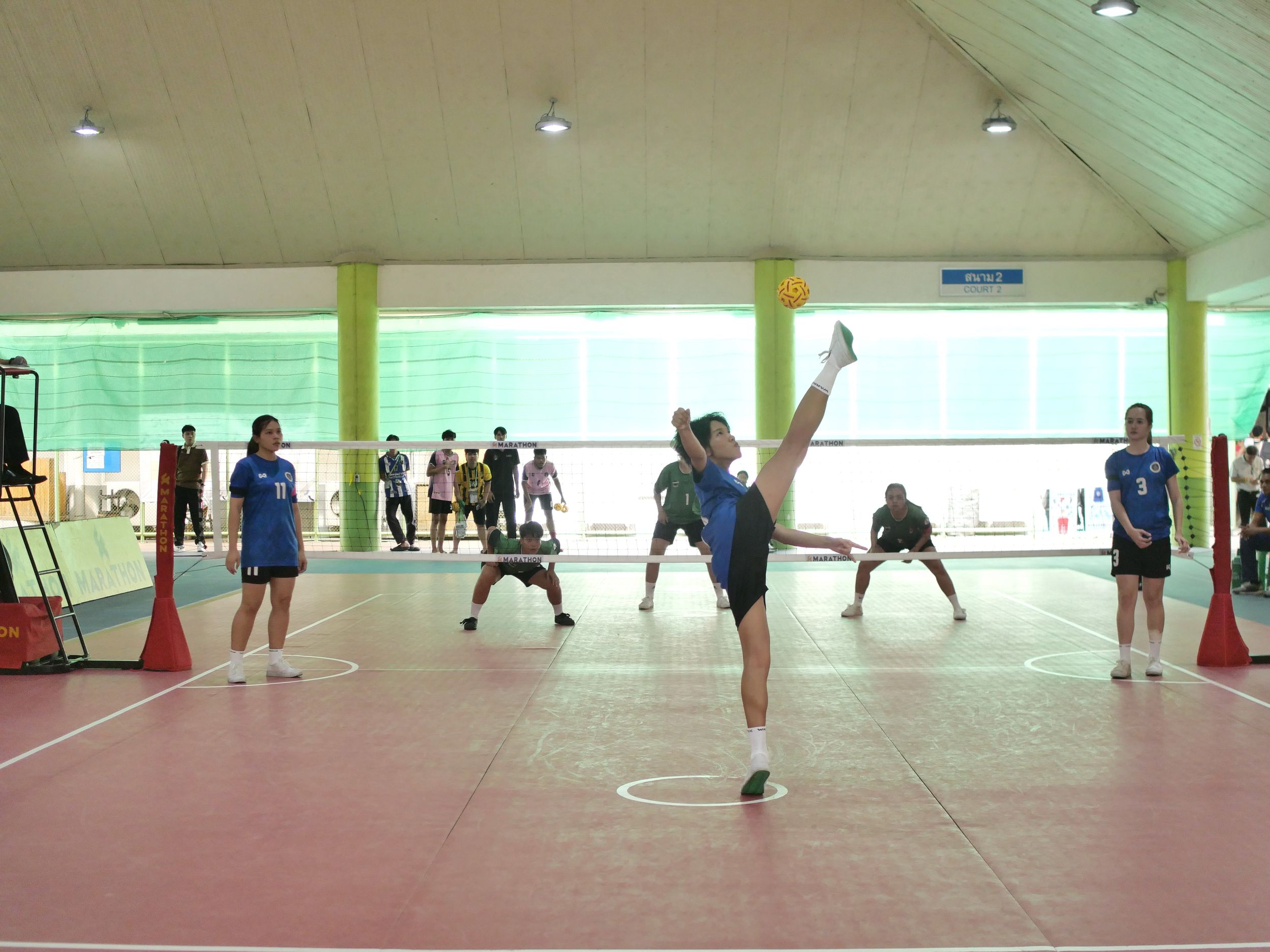 ภาพบรรยากาศการแข่งขันเซปักตะกร้อ “ธัญบุรีเกมส์” วันที่ 18 พฤศจิกายน 2568 รอบบ่าย